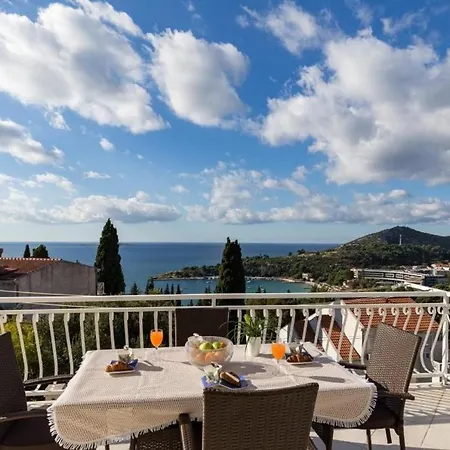 Enzian - Comfort Two Bedroom With Balcony And Sea ... Apartment *