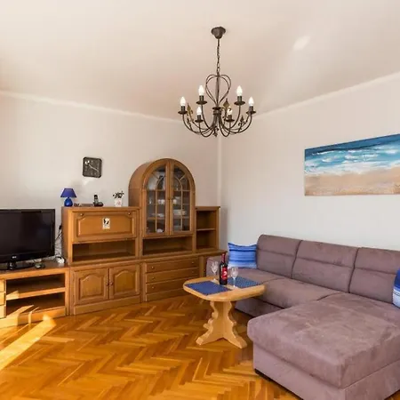 Διαμέρισμα Enzian - Comfort Two Bedroom With Balcony And Sea ... *